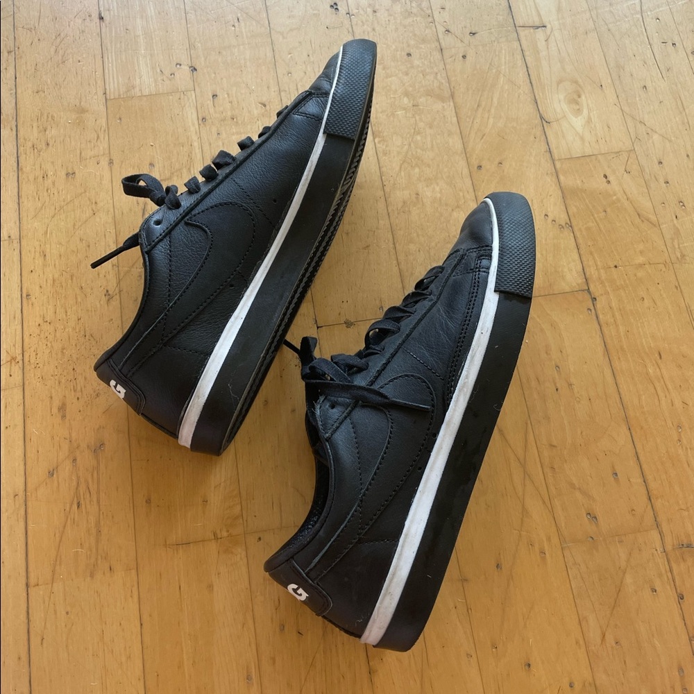 CDG Nike low blazer size 6 mens